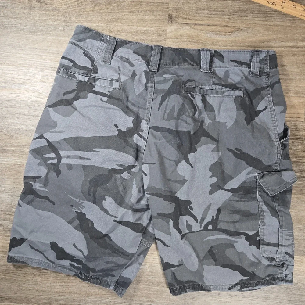 Wrangler Camo Cargo Shorts Mens 36 Green 10 Inseam Cotton Stretch Hunting